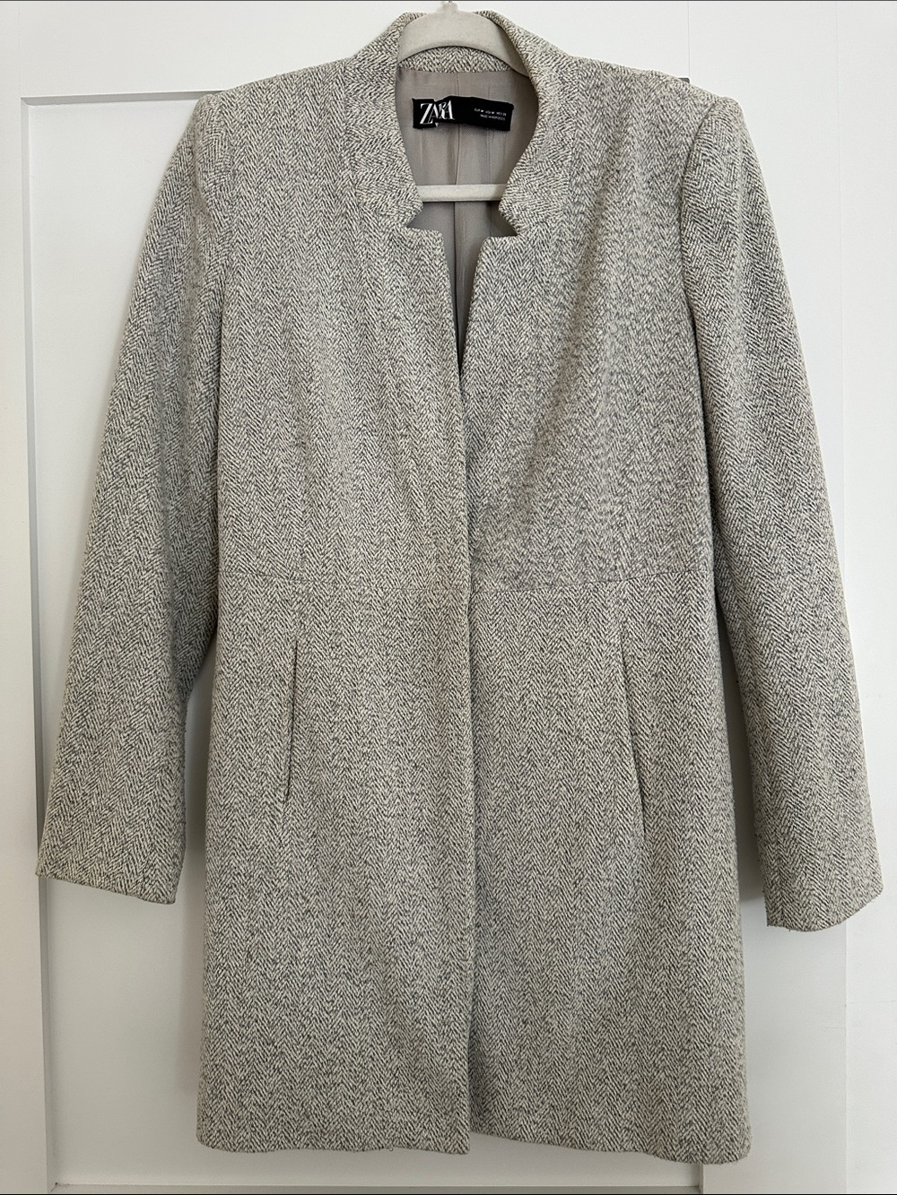 Zara Gray Coat - Picture 1 of 3